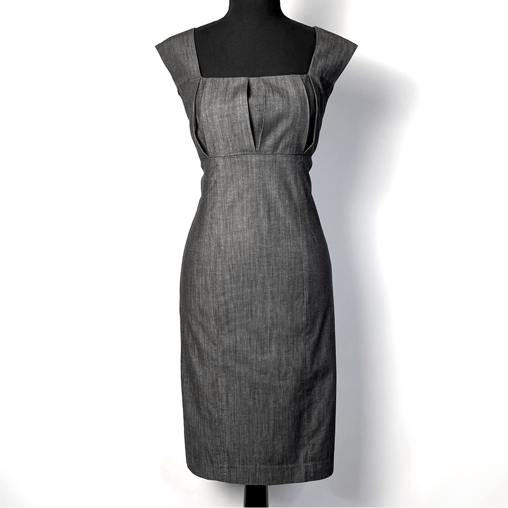 CALVIN KLEIN Sleeveless Pleated Bust Gray Dress Size 10